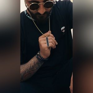 High Quality 18K Gold Plated Necklace with Gold & Leather Pendant